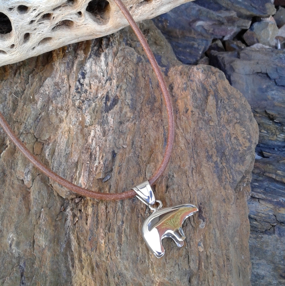 Sterling Silver Bear Fetish NECKLACE - Picture 2 of 8